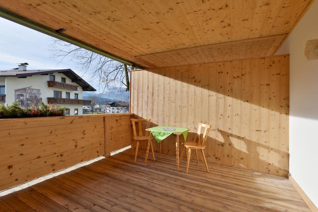 Pension Huettwirt Kössen Kamer foto