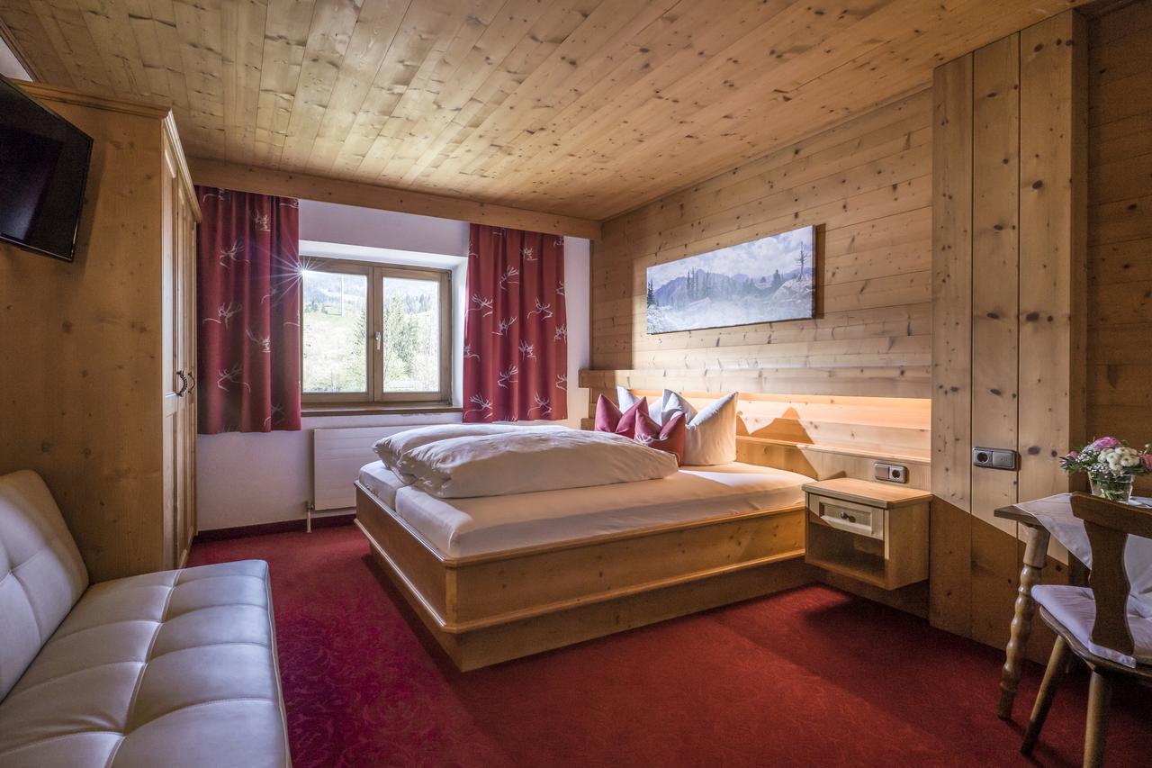 Pension Huettwirt Kössen Buitenkant foto